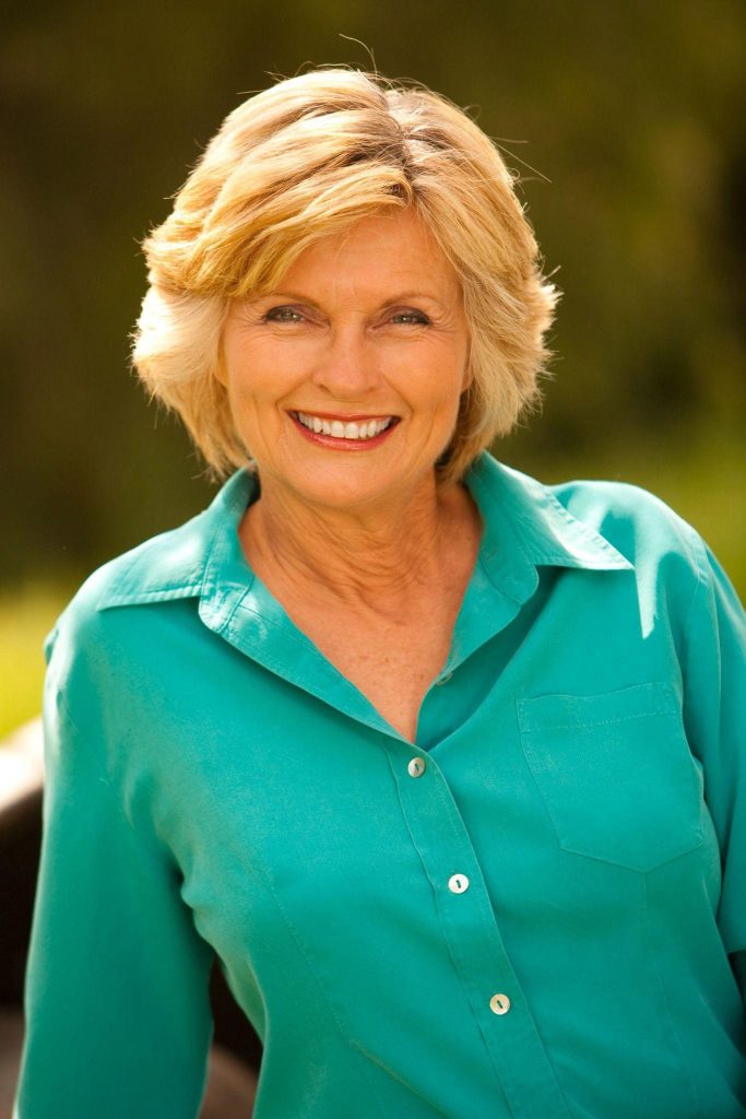 Wig toppers for short hair